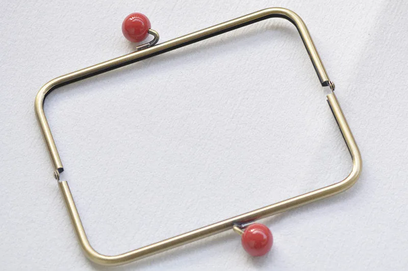 22cm  (8") Retro Bronze Purse Frame With Large Red Kisslock Glue-In Style Closure Frame 22x9cm
