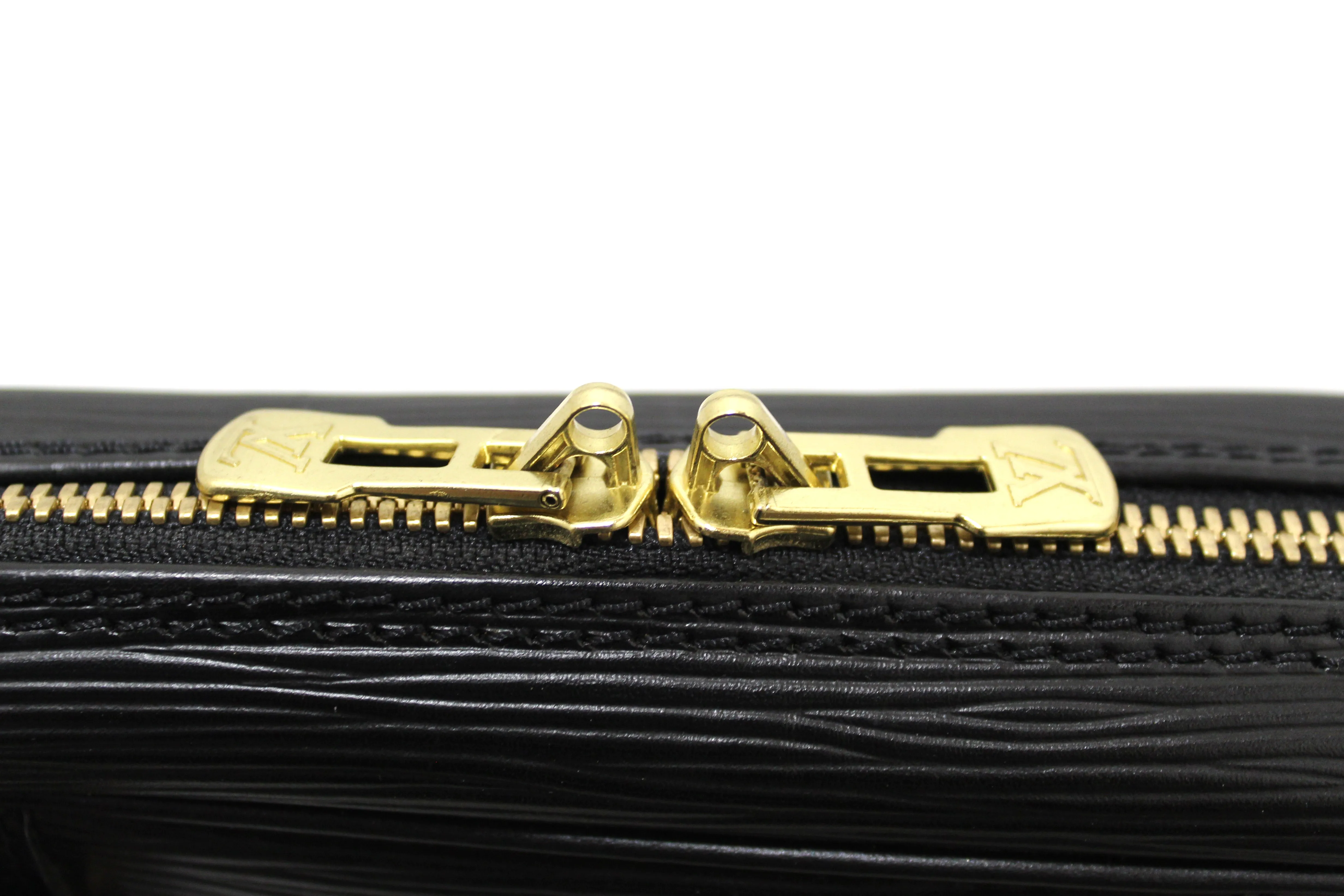 Authentic Louis Vuitton Black Epi Leather Porte-Documents Voyage Briefcase Business Bag