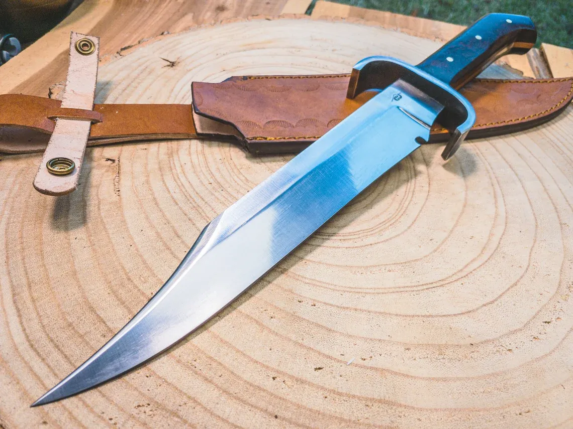Handmade Lightweight Bowie Knife