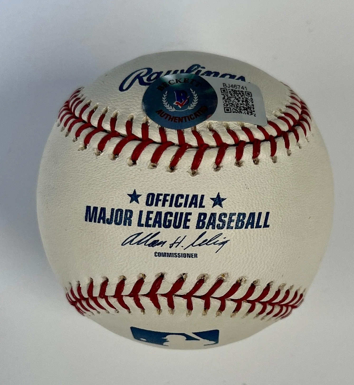 Johnny Bench Signed And Inscribed 4 Inscription Baseball Rawlings MLB (BAS BJ46741)