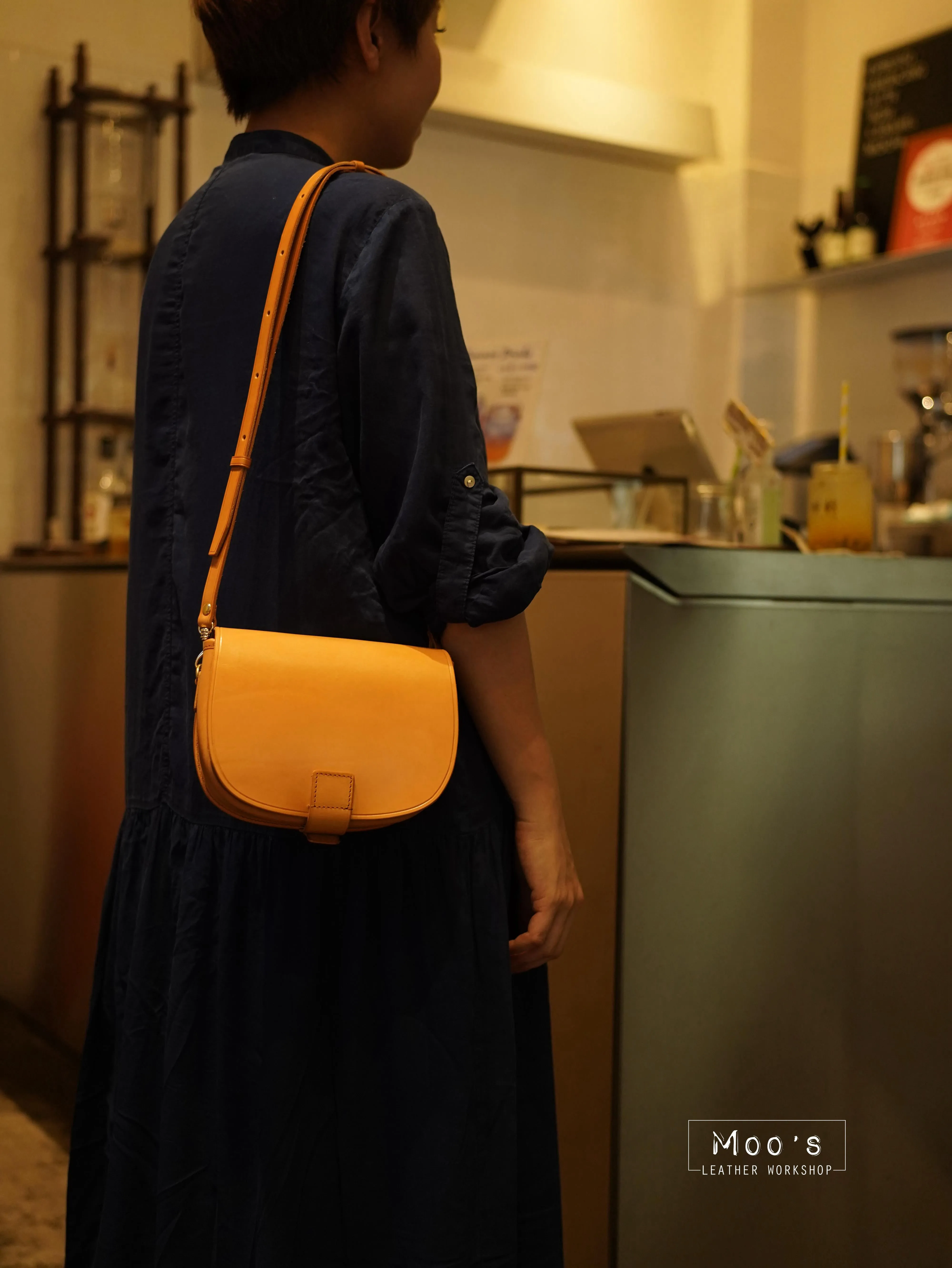 MINI horseshoe bag   RAW (複製)