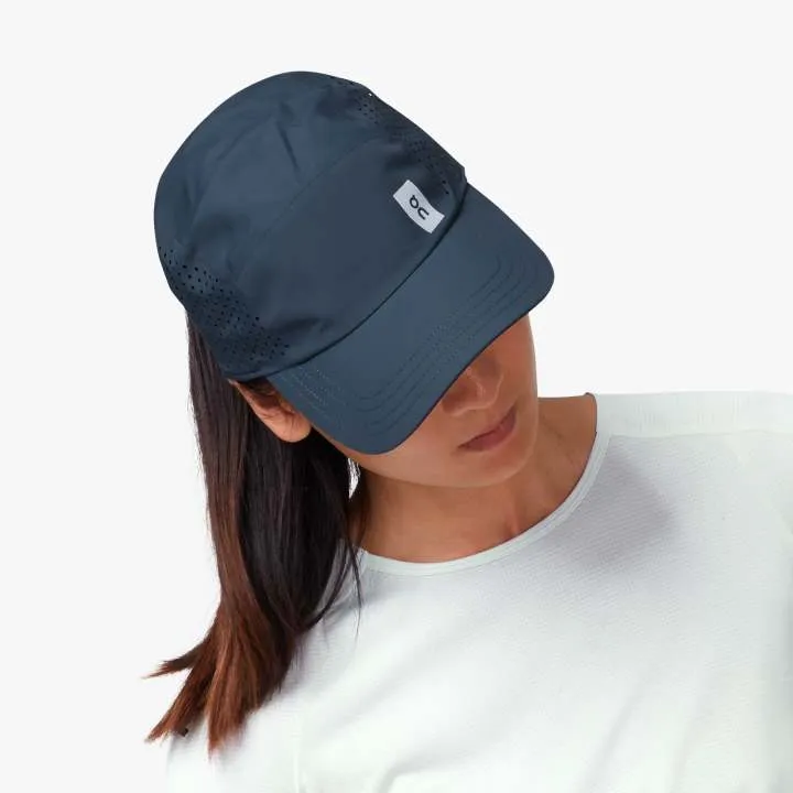 On Lightweight Cap Navy