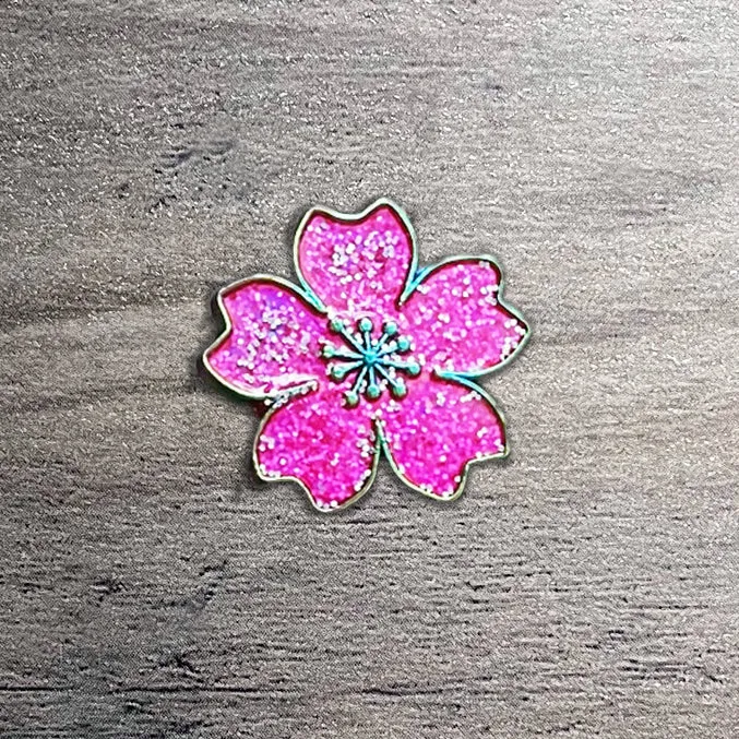 Sparkling Sakura Magnetic Snap