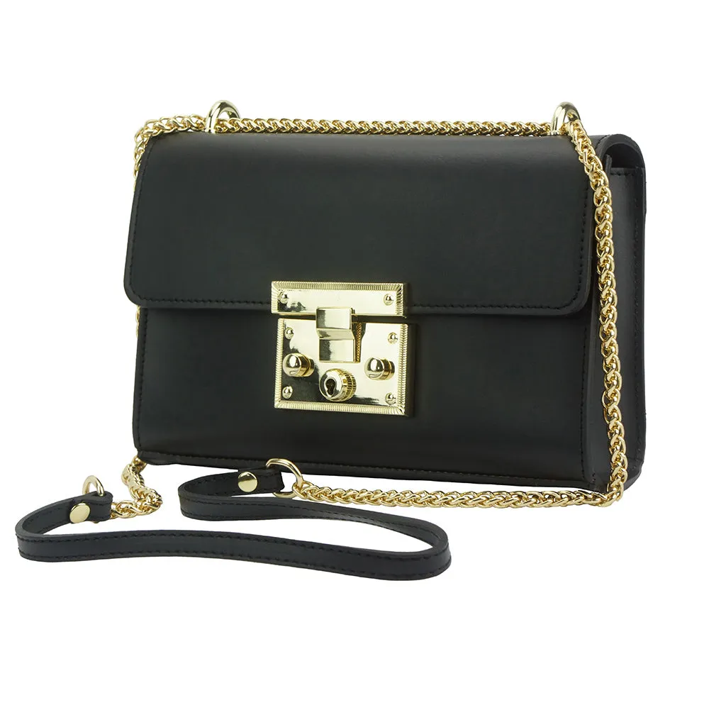 Victoire leather bag