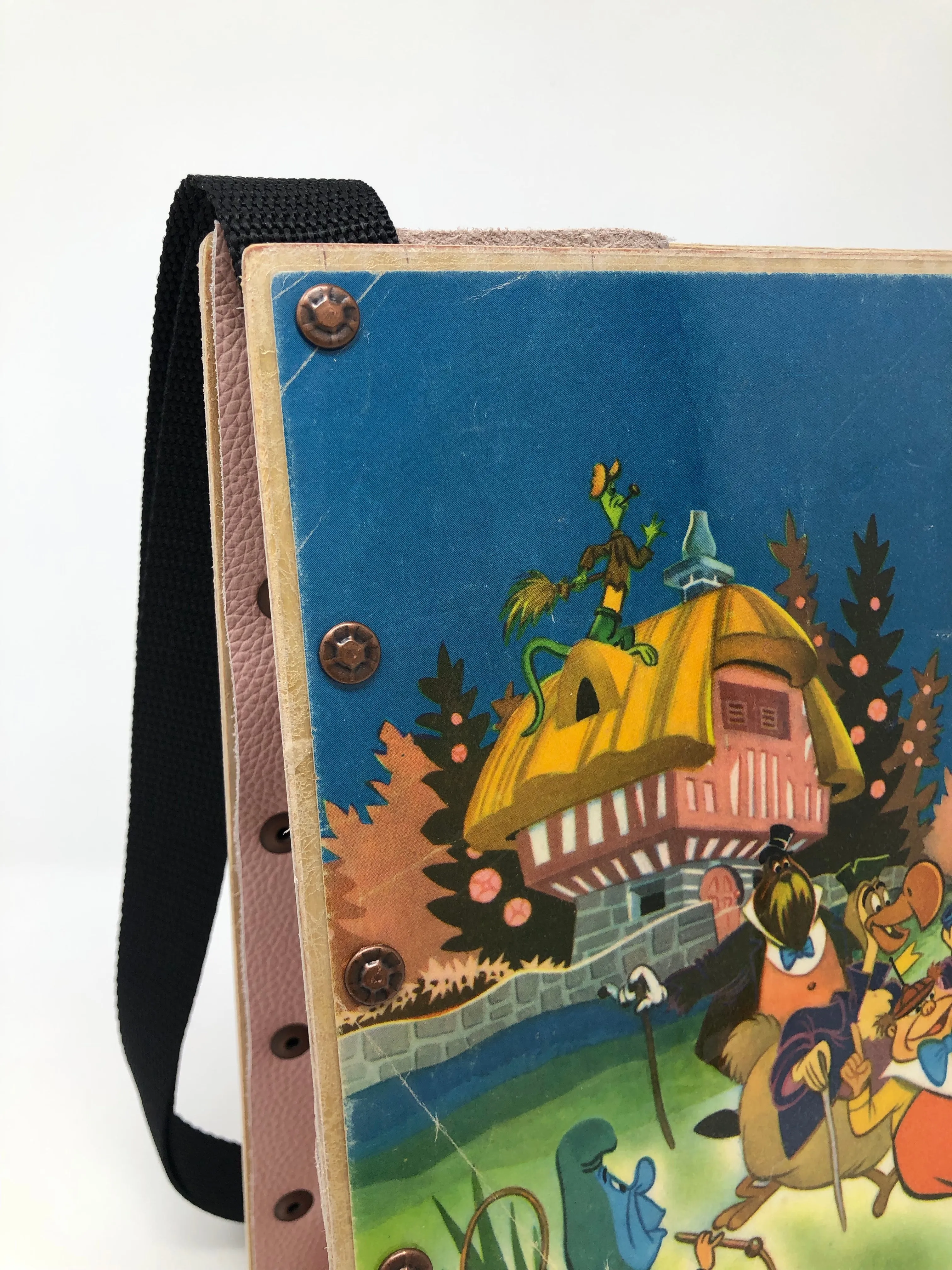 Vintage Dell Comic Book Purse - Disney themed Alice in Wonderland 1951